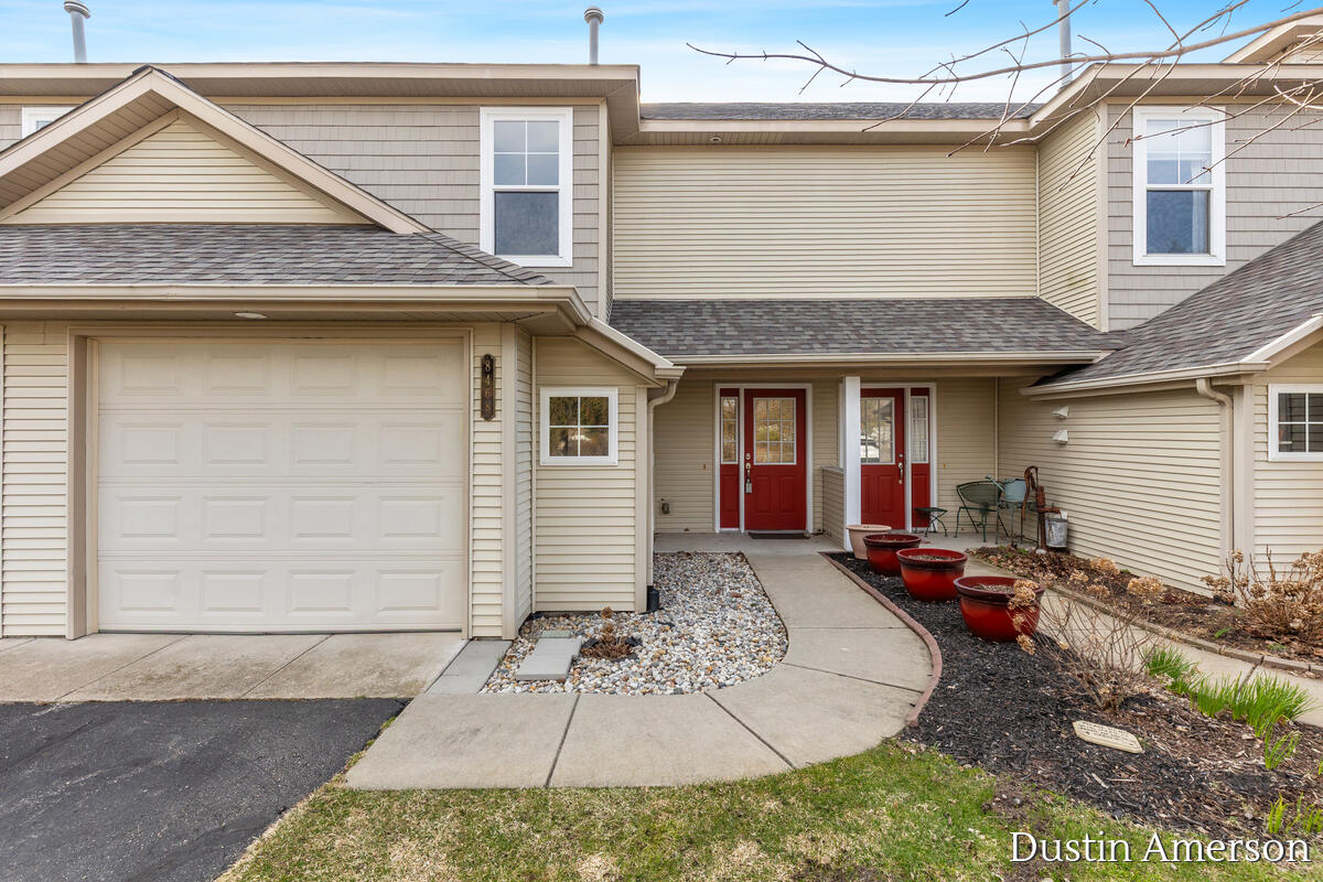 8468 N Center Park Drive UNIT&nbsp;4, Byron Center, MI, 49315