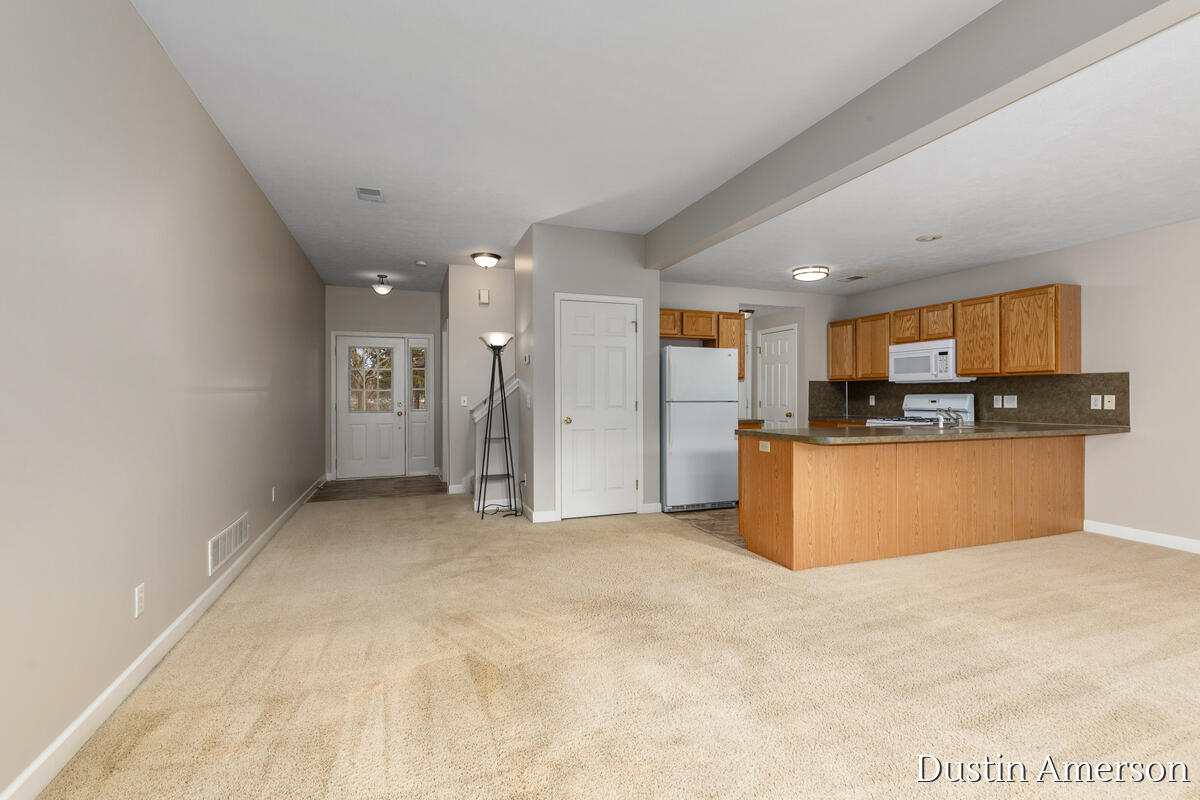 8468 N Center Park Drive UNIT&nbsp;4, Byron Center, MI, 49315