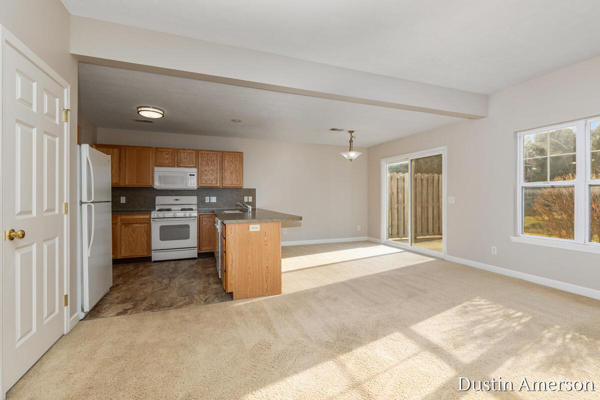 8468 N Center Park Drive UNIT&nbsp;4, Byron Center, MI, 49315