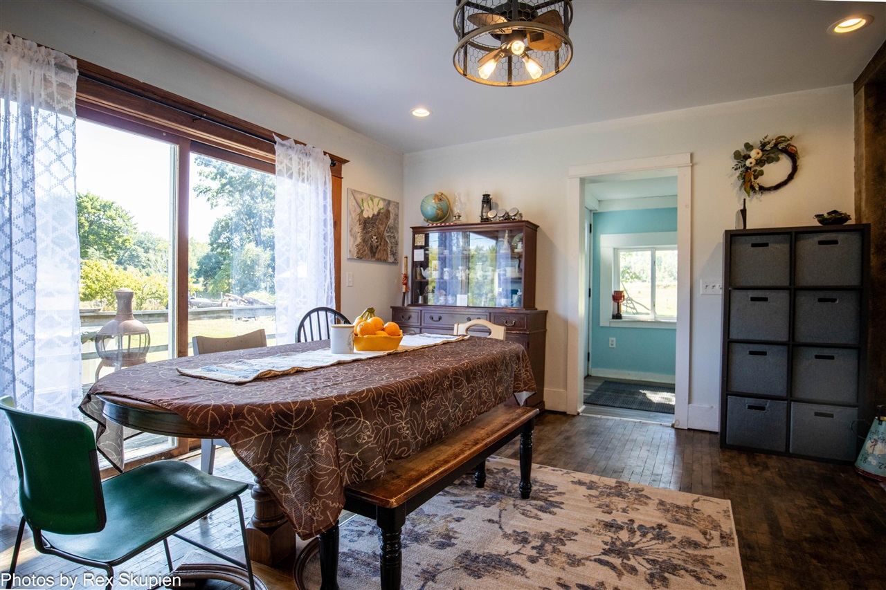 11664 N Gordon Avenue, Bitely, MI, 49309-9683