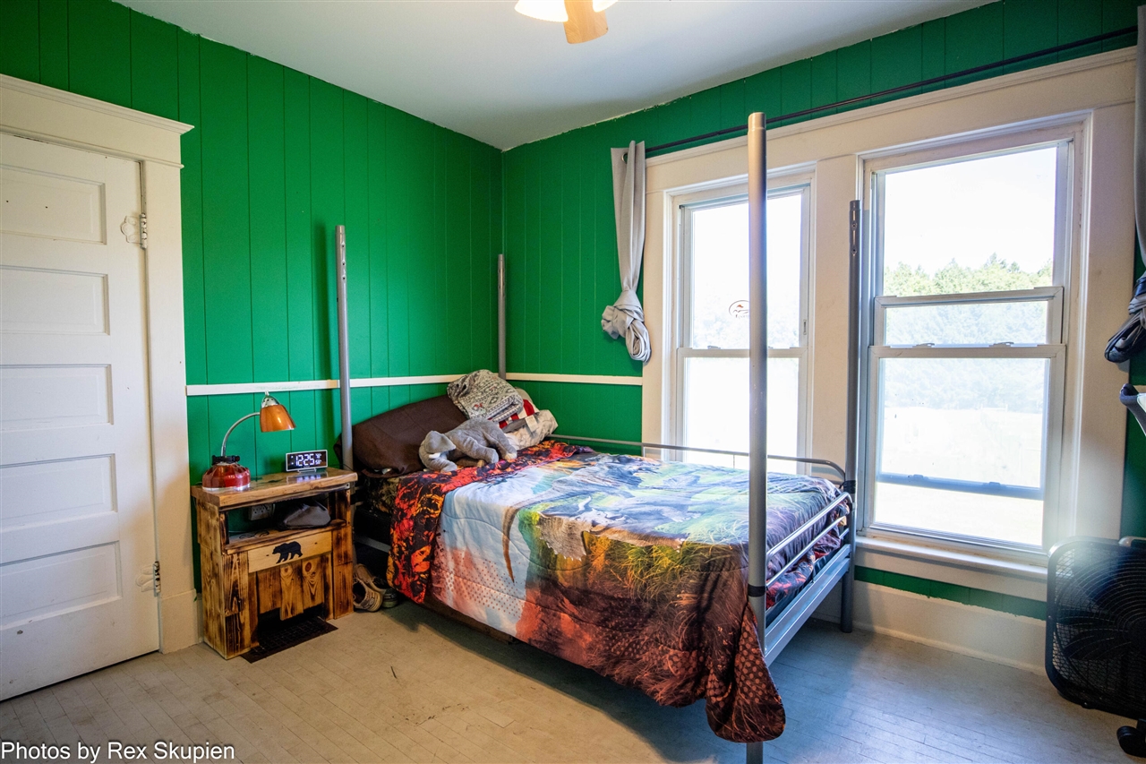 11664 N Gordon Avenue, Bitely, MI, 49309-9683