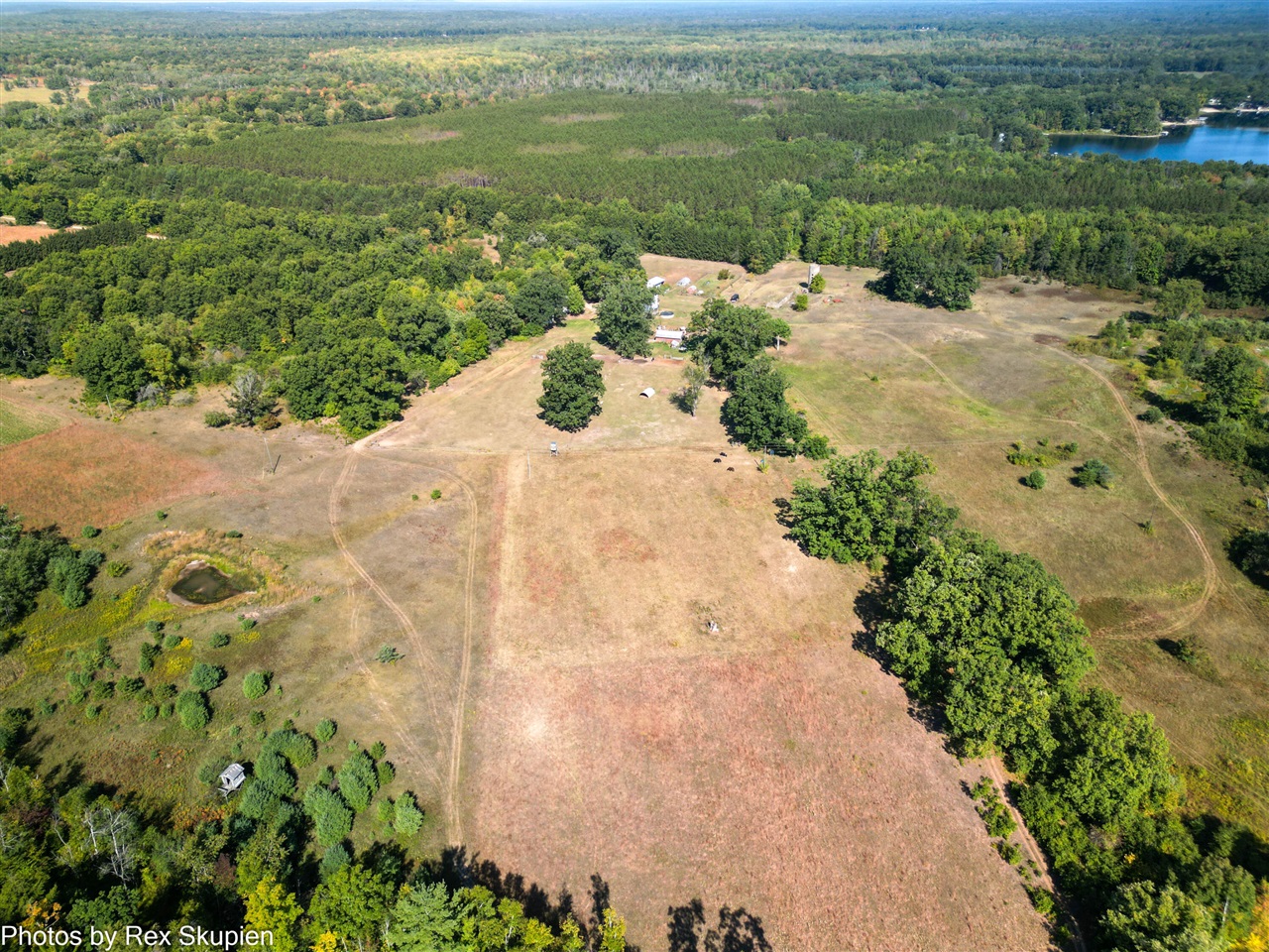 11664 N Gordon Avenue, Bitely, MI, 49309-9683