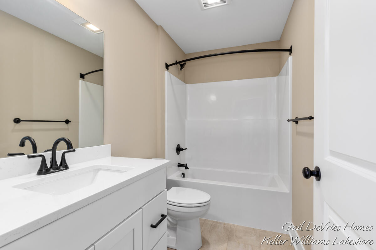 4498 Meadow Pond Way UNIT&nbsp;66, Hamilton, MI, 49419