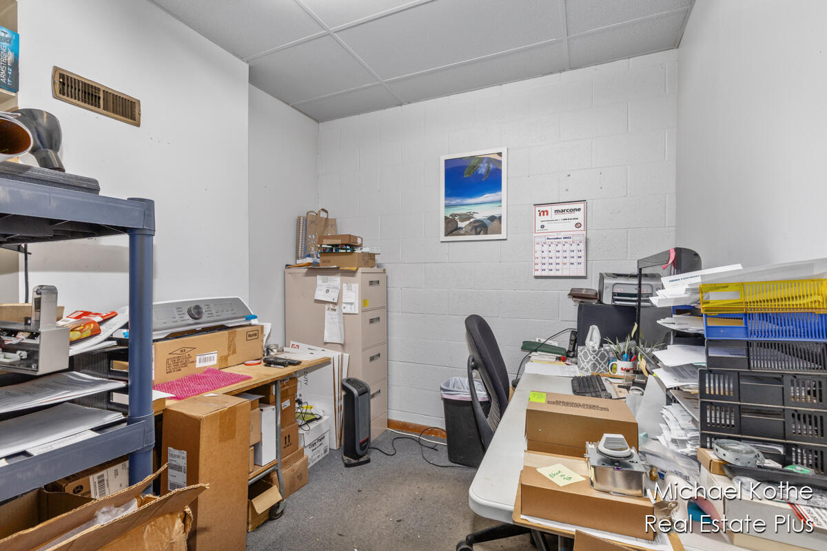 130 & 134 W State Street, Hastings, MI, 49058-1844