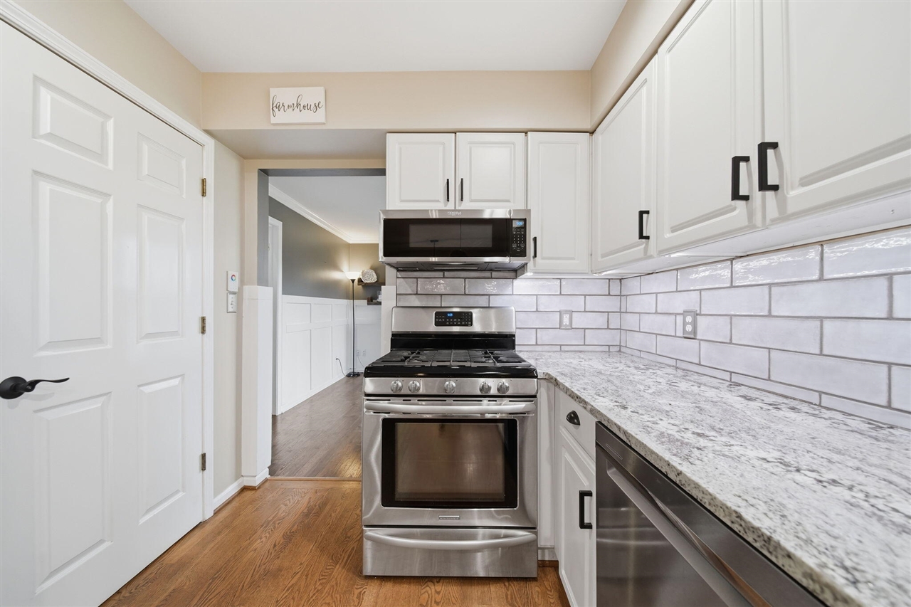 11085 Village Lane, Clinton, MI, 49236