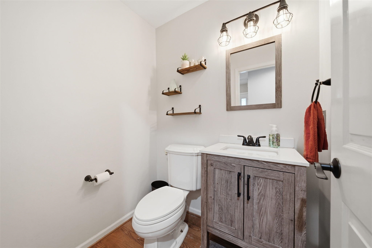 11085 Village Lane, Clinton, MI, 49236