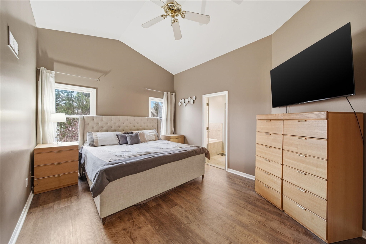 11085 Village Lane, Clinton, MI, 49236