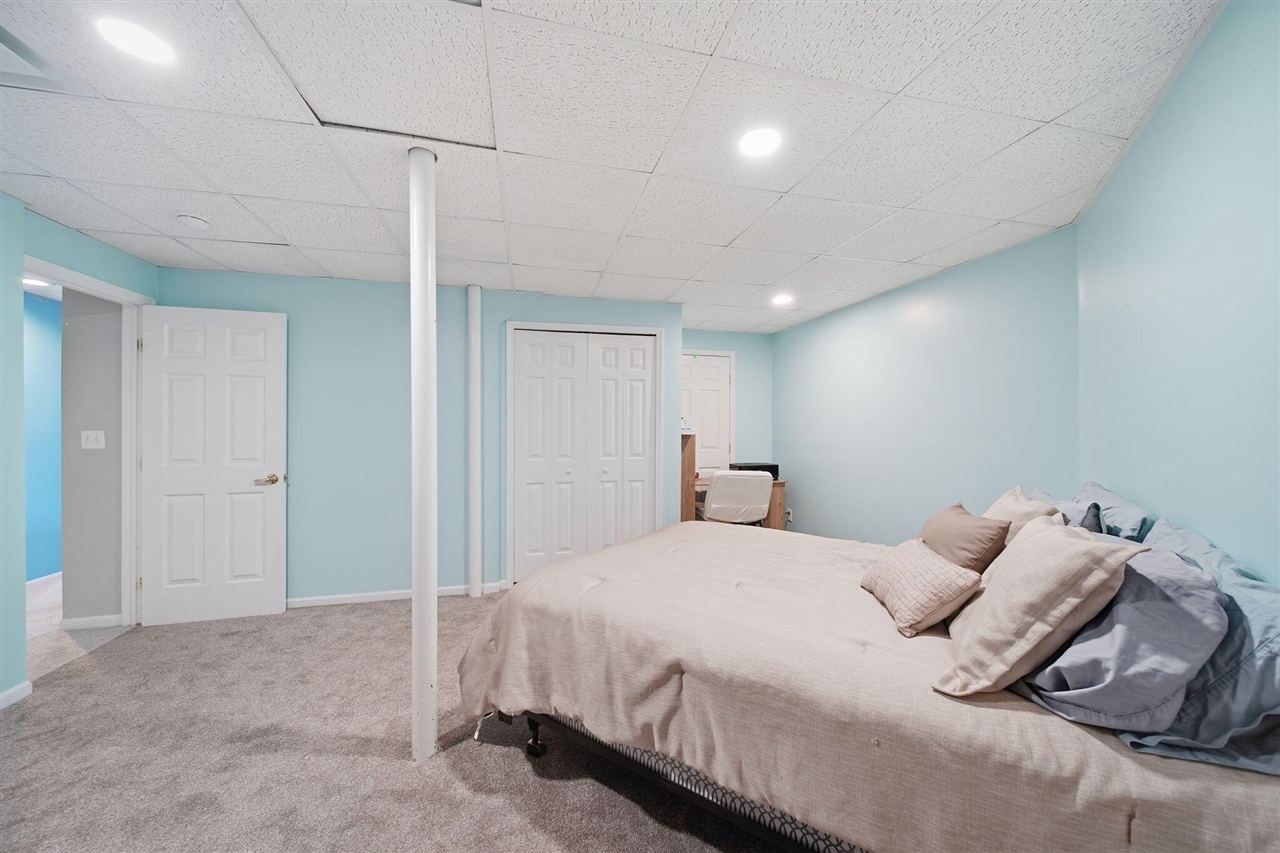 11085 Village Lane, Clinton, MI, 49236