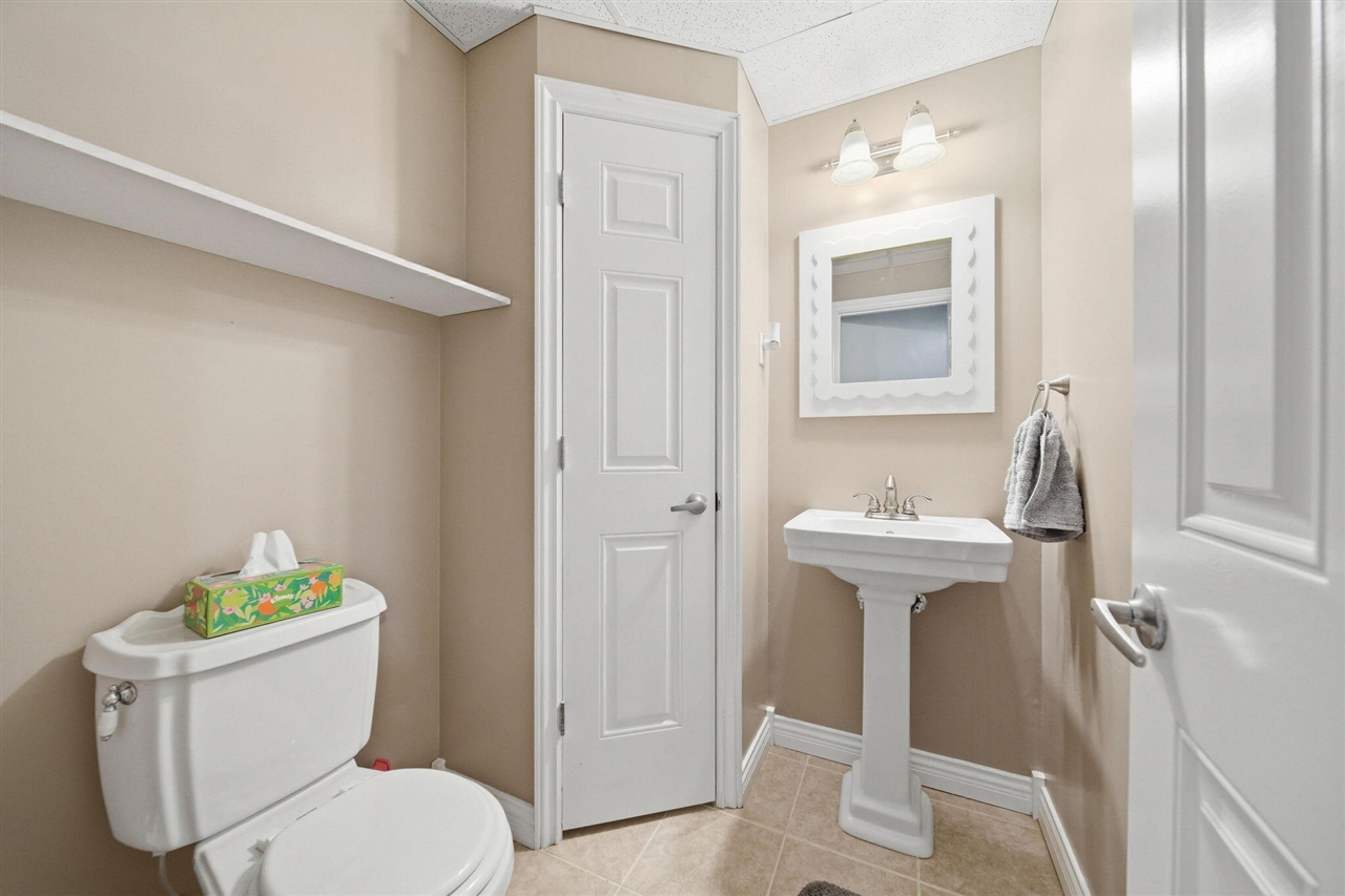 11085 Village Lane, Clinton, MI, 49236