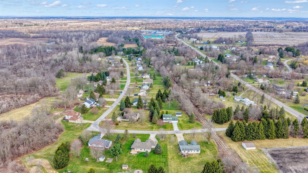 11085 Village Lane, Clinton, MI, 49236