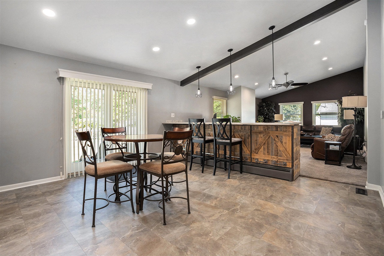 10 Fairfield Drive, Coldwater, MI, 49036-1104