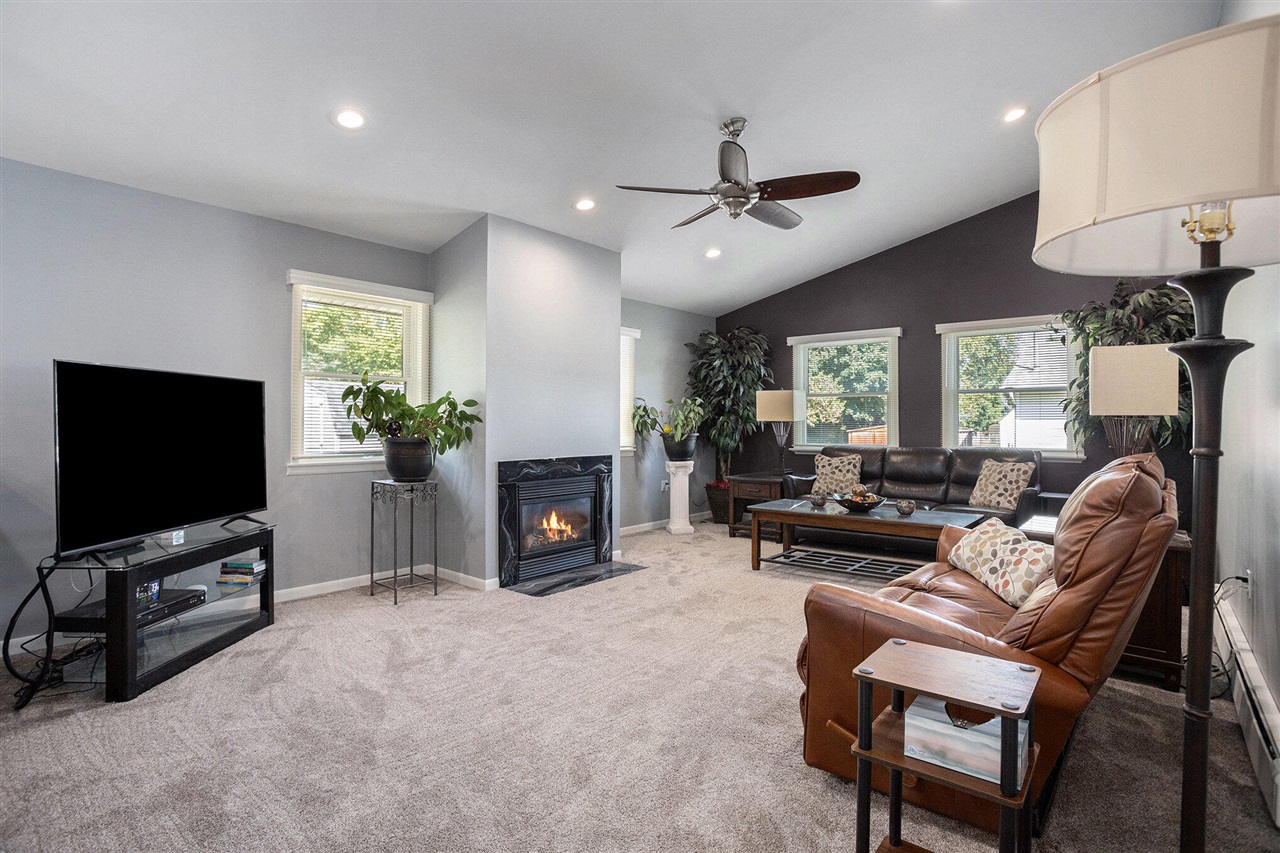 10 Fairfield Drive, Coldwater, MI, 49036-1104