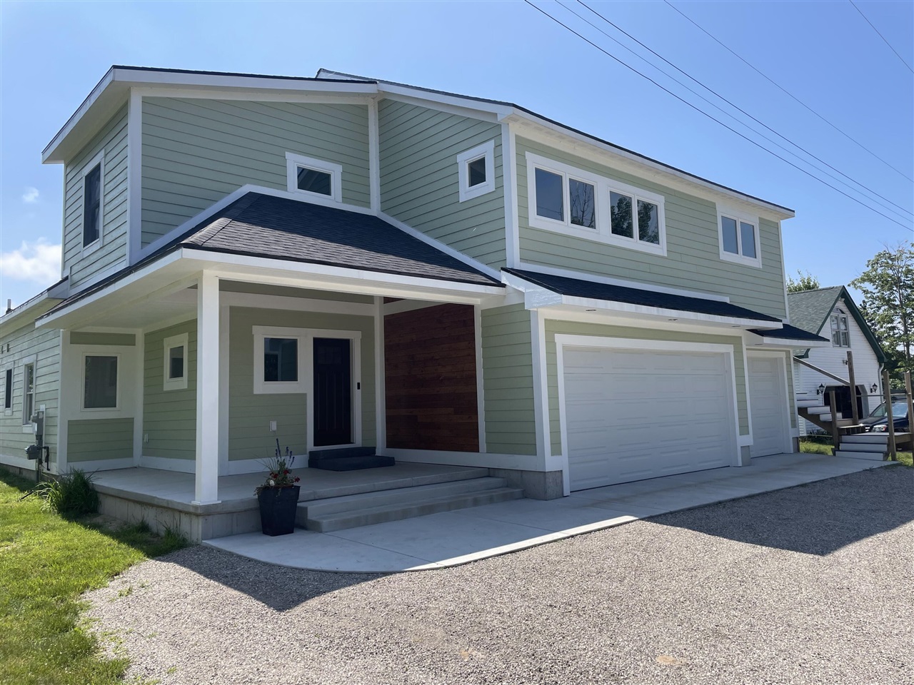 8579 Bayview Road, Onekama, MI, 49675-9309