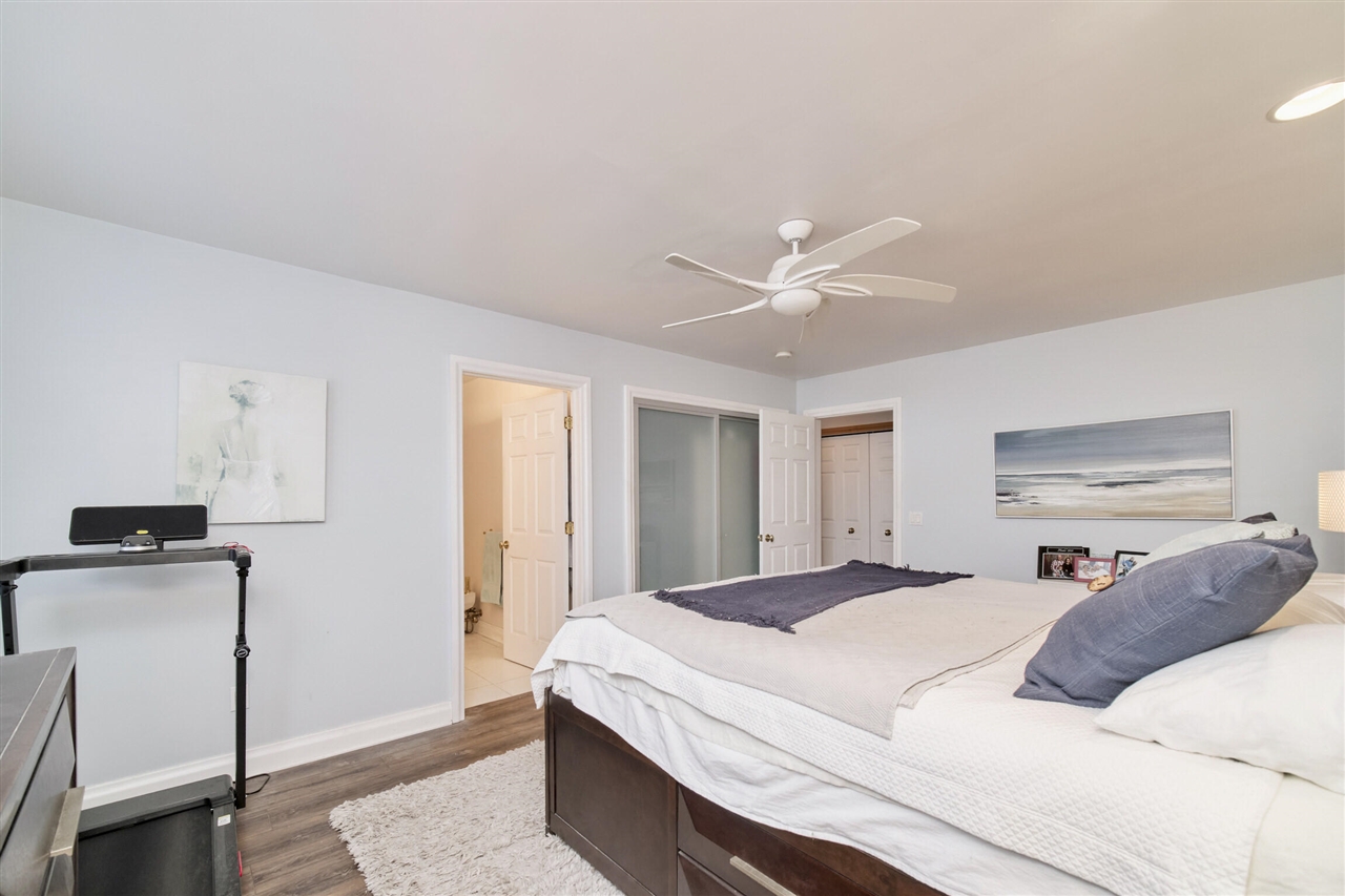 8579 Bayview Road, Onekama, MI, 49675-9309