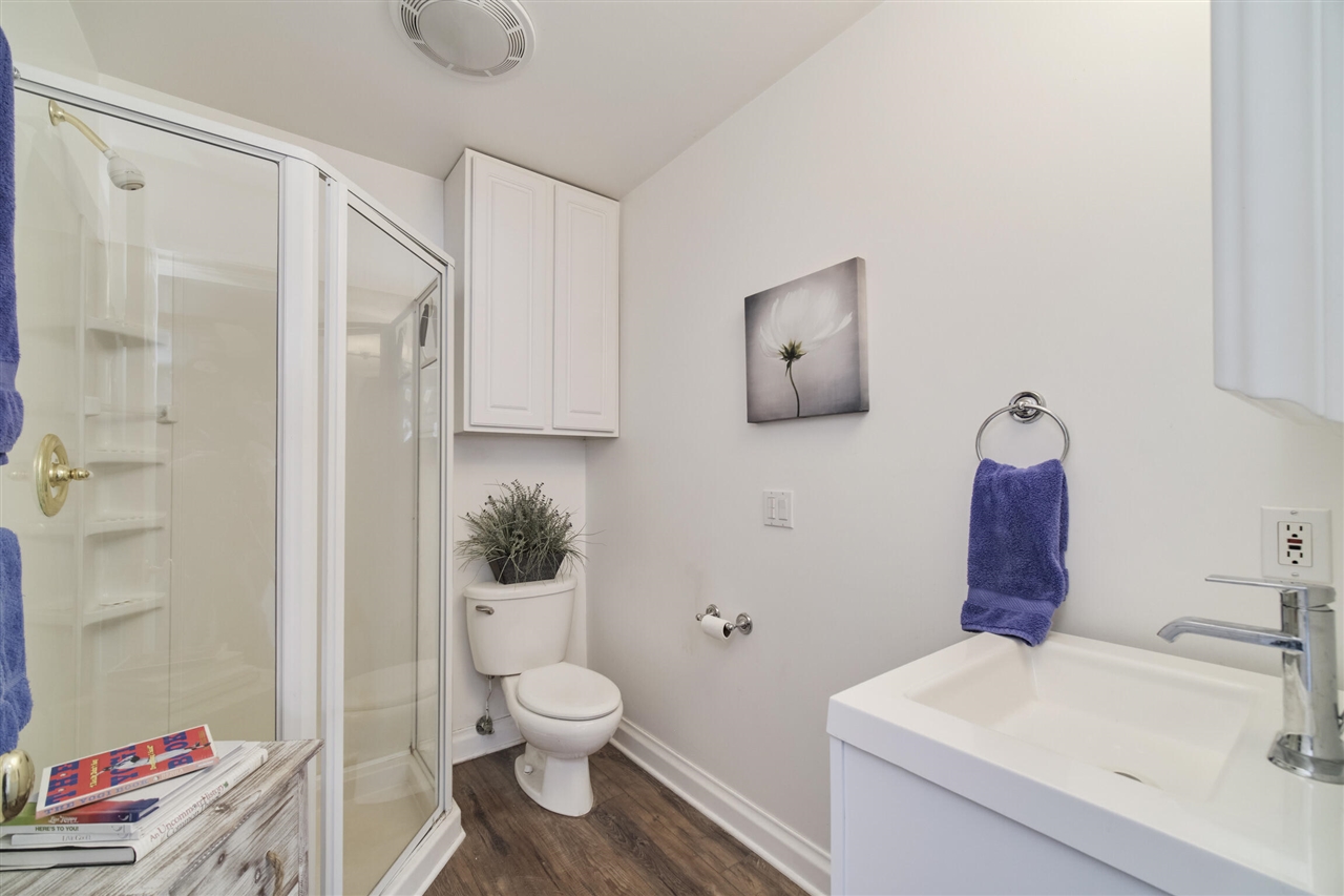 8579 Bayview Road, Onekama, MI, 49675-9309