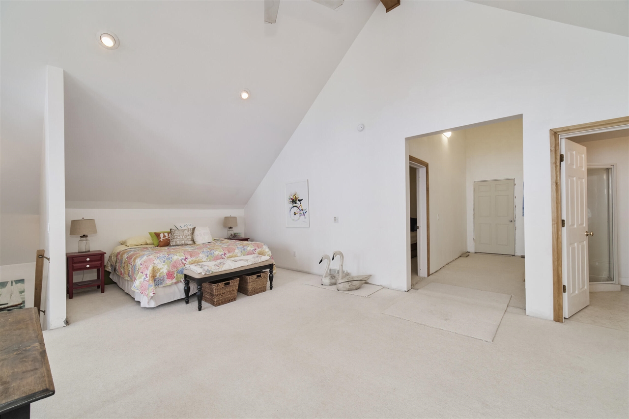 8579 Bayview Road, Onekama, MI, 49675-9309