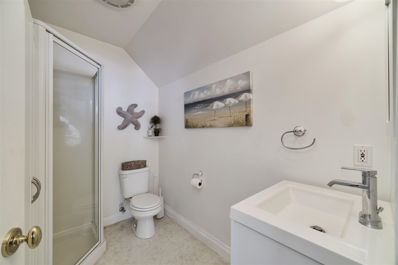 8579 Bayview Road, Onekama, MI, 49675-9309