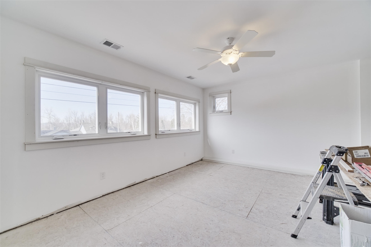 8579 Bayview Road, Onekama, MI, 49675-9309