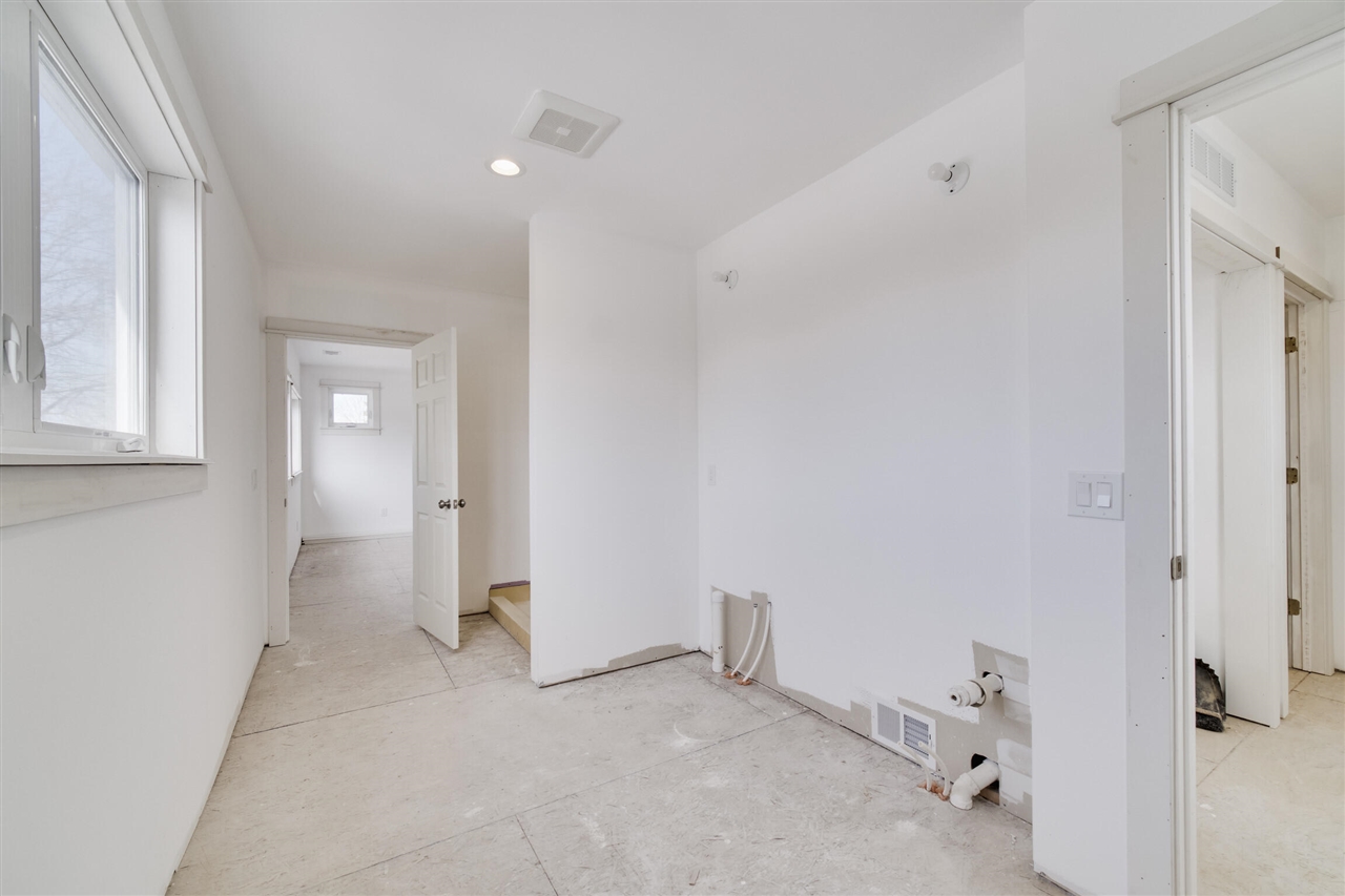 8579 Bayview Road, Onekama, MI, 49675-9309