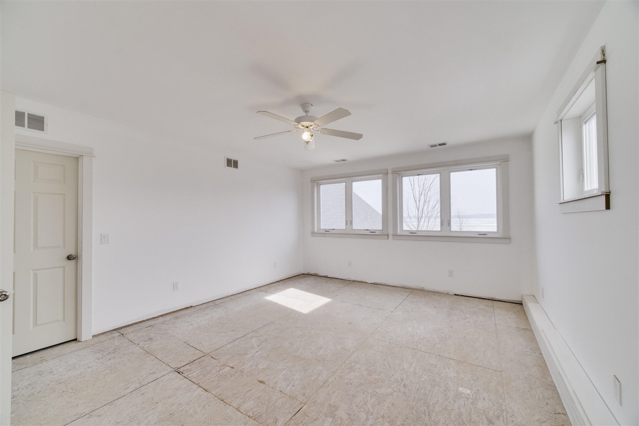 8579 Bayview Road, Onekama, MI, 49675-9309