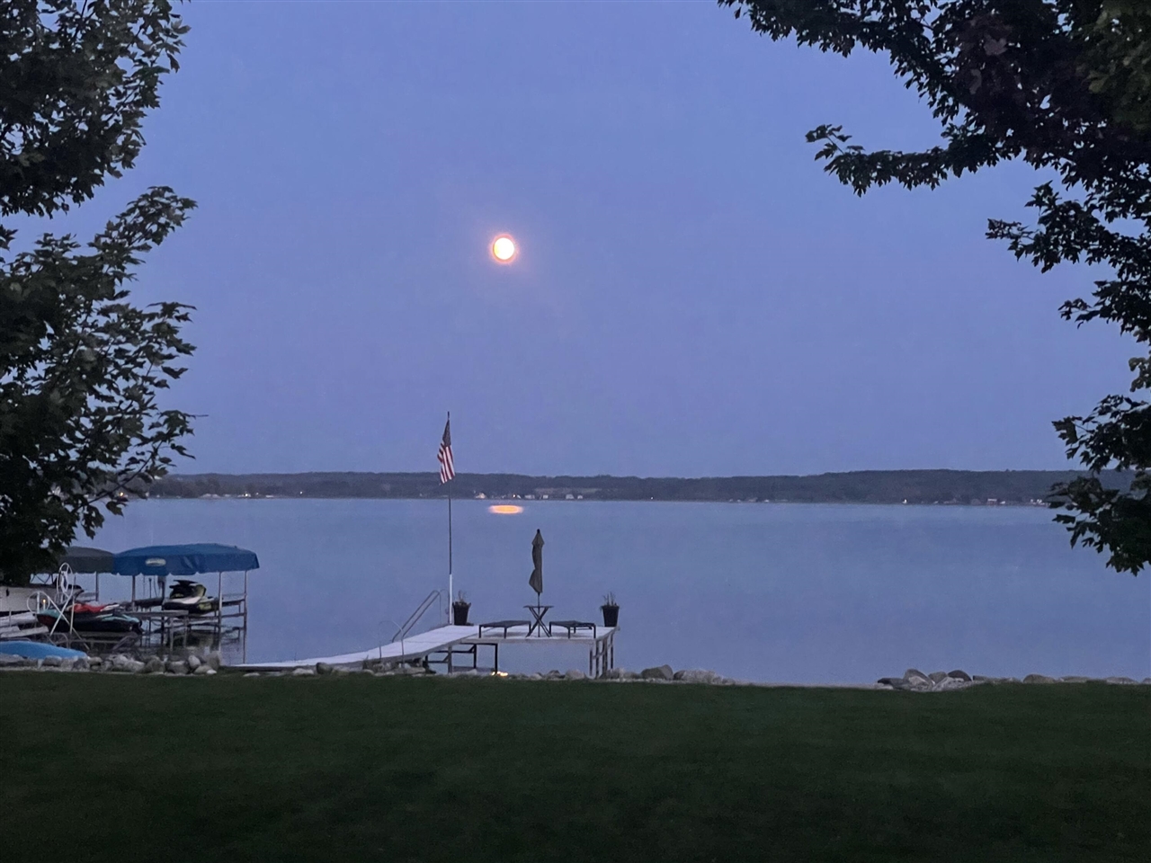 8579 Bayview Road, Onekama, MI, 49675-9309