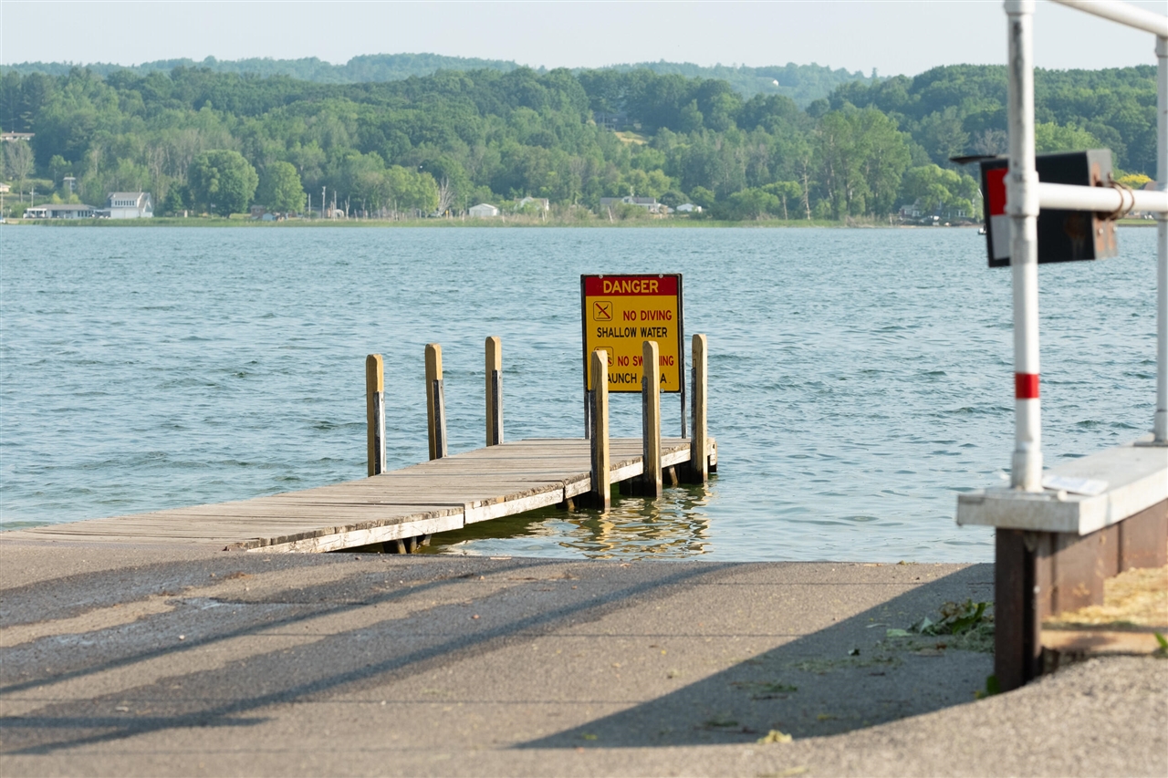 8579 Bayview Road, Onekama, MI, 49675-9309