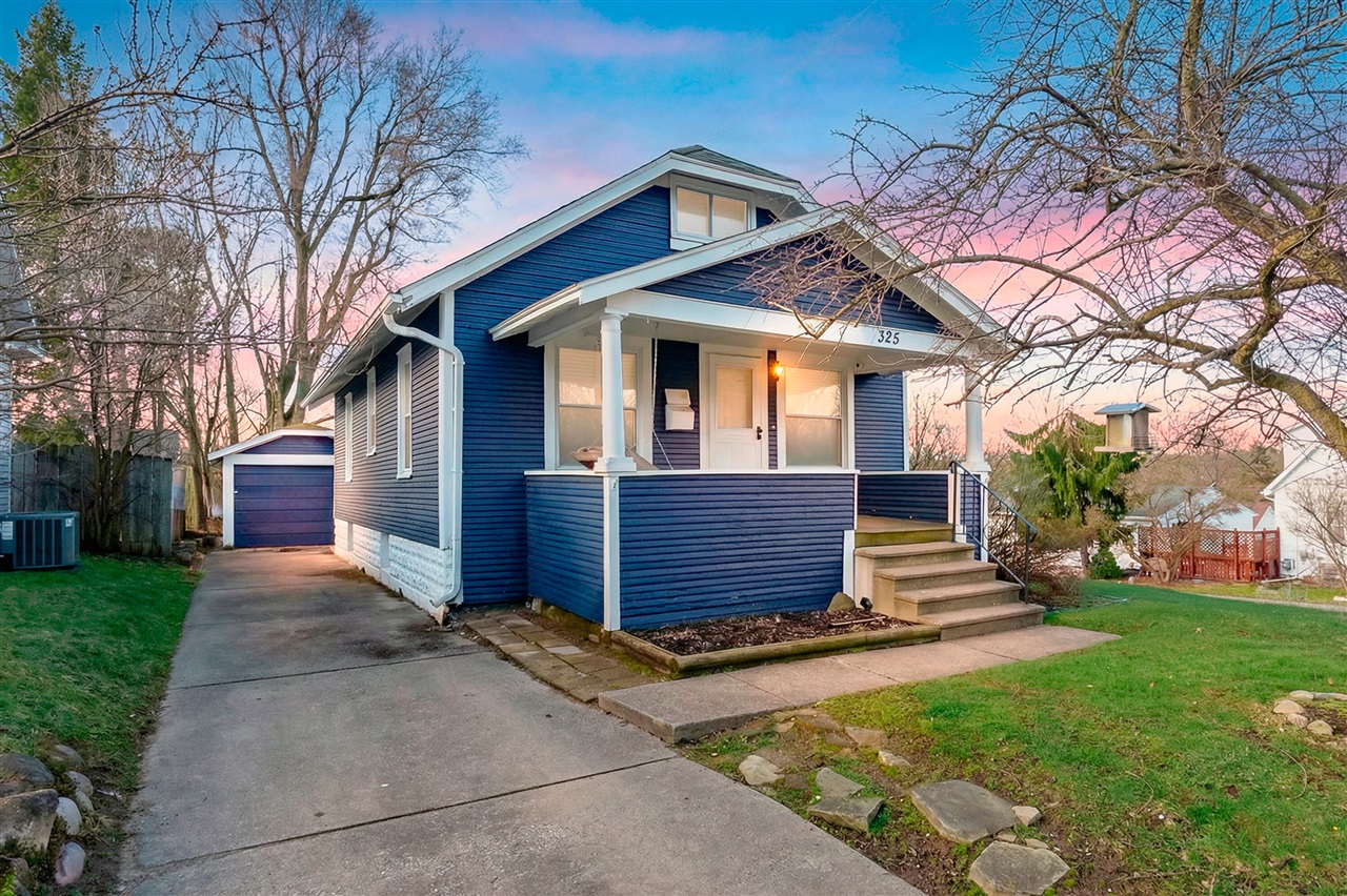 325 Whitcomb Street, Kalamazoo, MI, 49001-4288