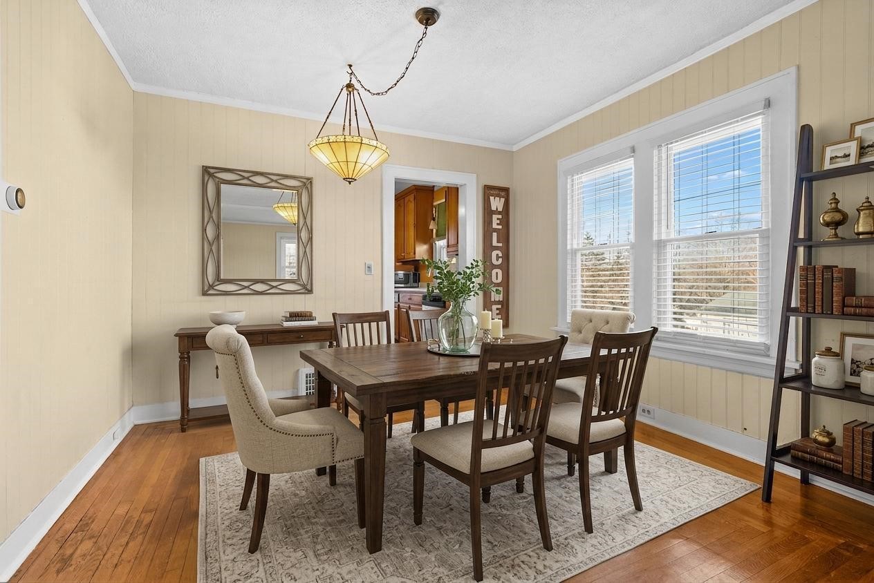 325 Whitcomb Street, Kalamazoo, MI, 49001-4288