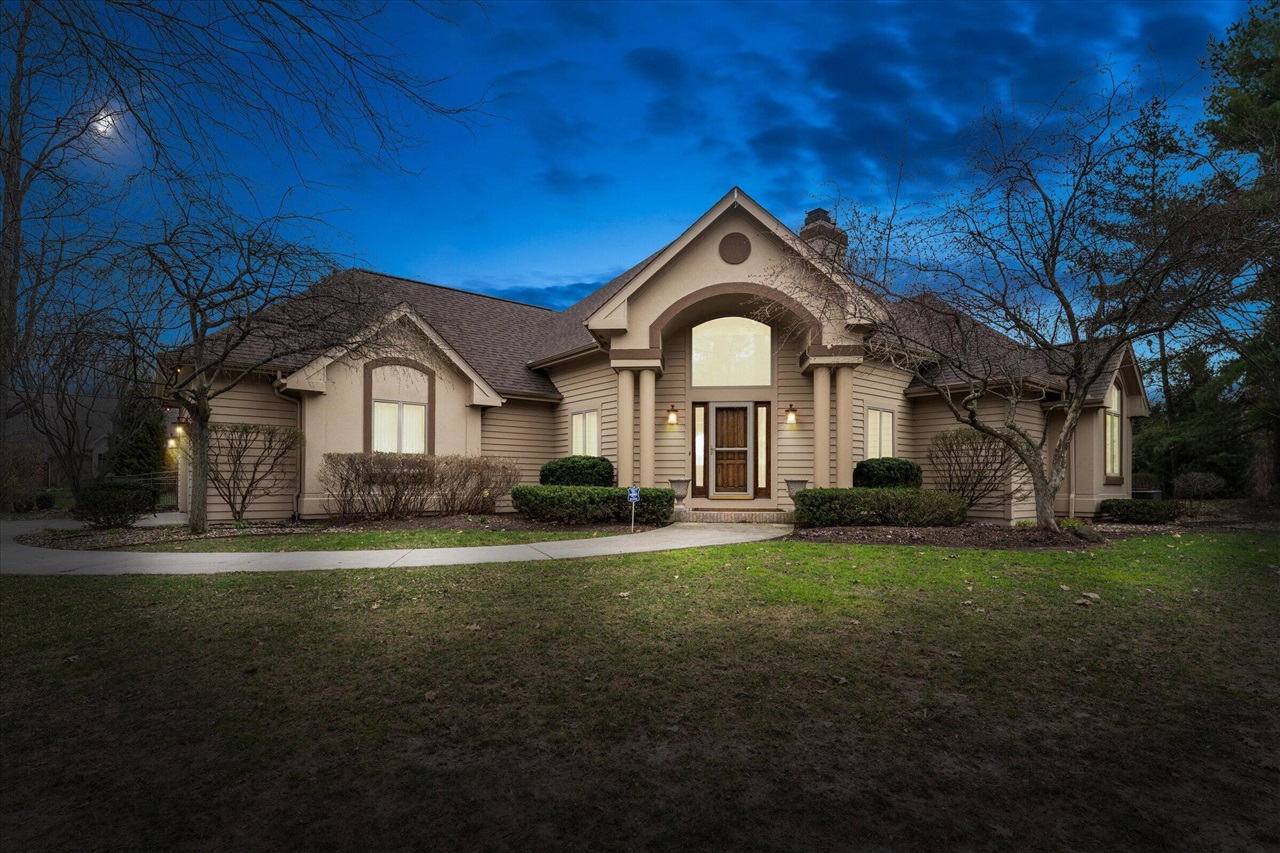 33084 Lake Forest Court, Niles, MI, 49120-7793