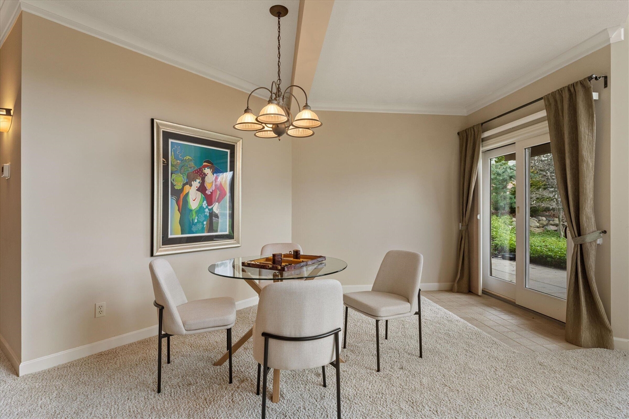 33084 Lake Forest Court, Niles, MI, 49120-7793