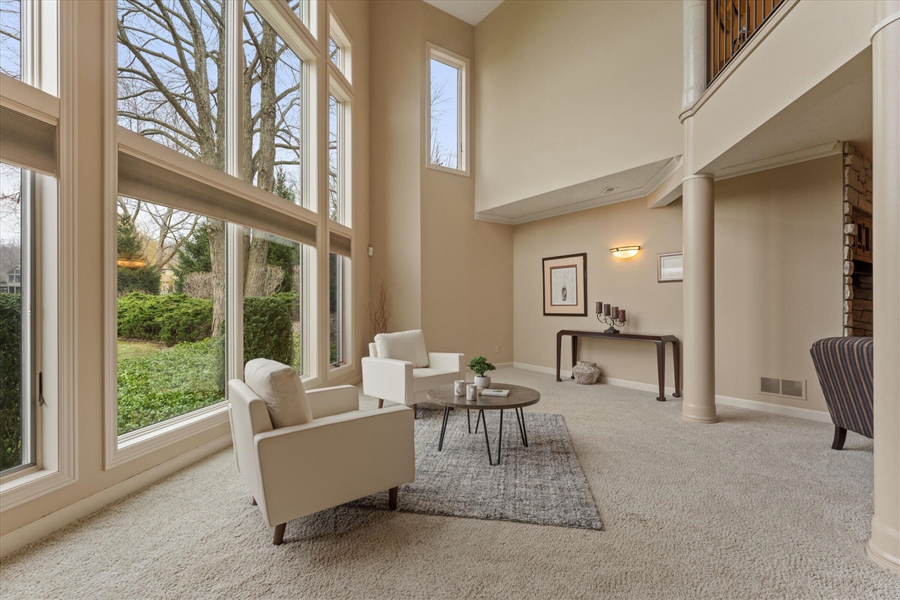 33084 Lake Forest Court, Niles, MI, 49120-7793