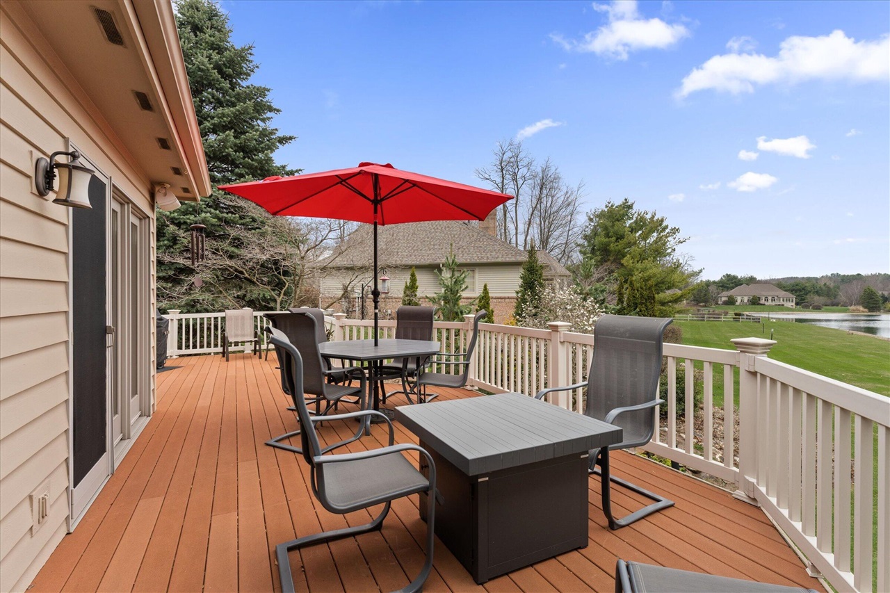 33084 Lake Forest Court, Niles, MI, 49120-7793