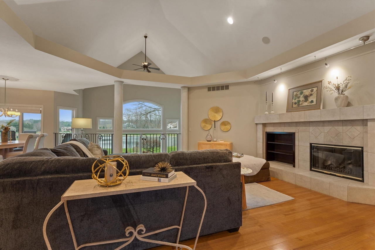 33084 Lake Forest Court, Niles, MI, 49120-7793