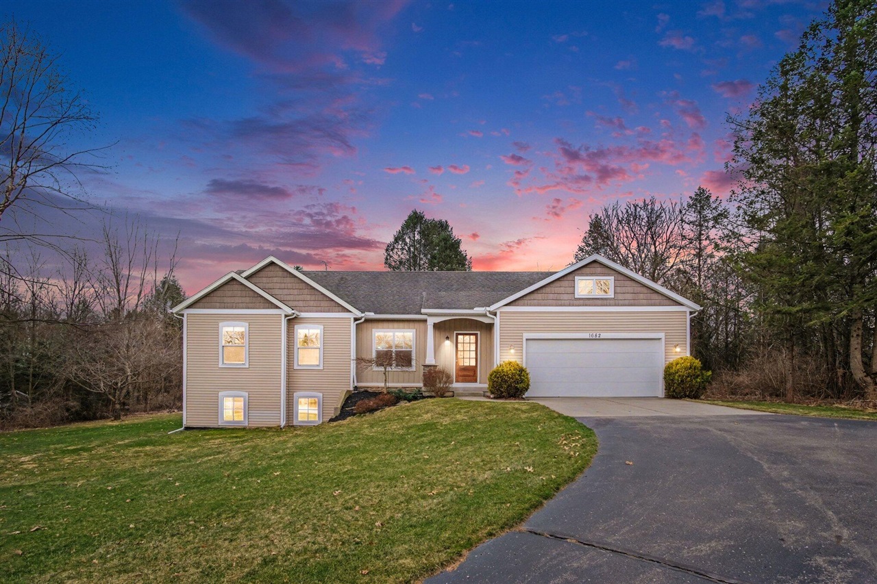 8086 Narrow Gauge Road, Beulah, MI, 49617