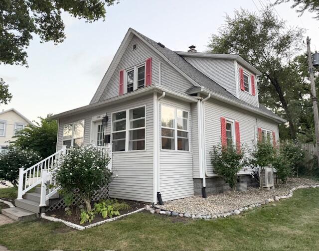 1008 Wayne Street, Saint Joseph, MI, 49085-1448