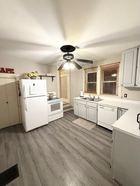 1008 Wayne Street, Saint Joseph, MI, 49085-1448