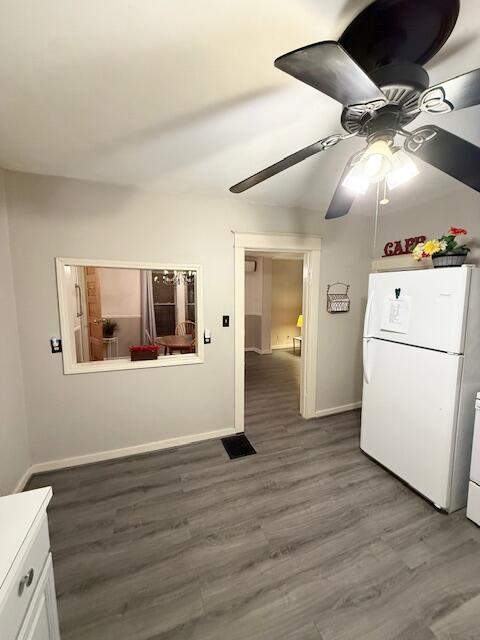 1008 Wayne Street, Saint Joseph, MI, 49085-1448