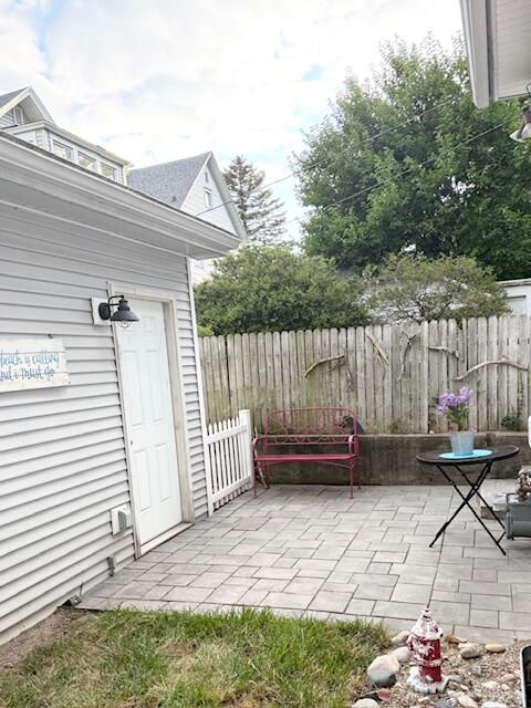 1008 Wayne Street, Saint Joseph, MI, 49085-1448