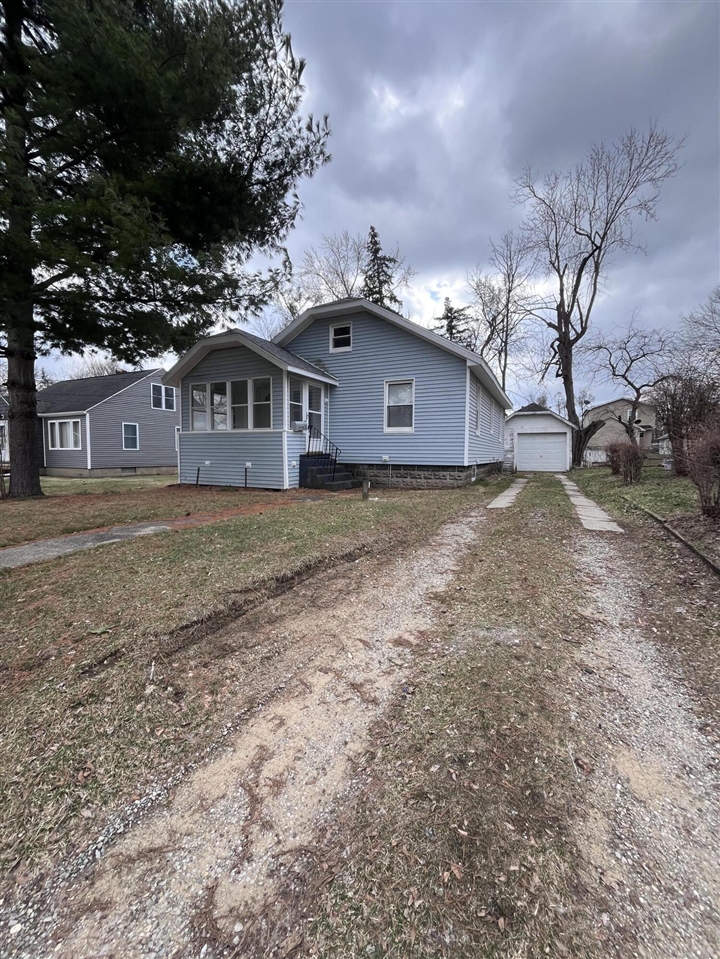 140 Greenly Street, Adrian, MI, 49221