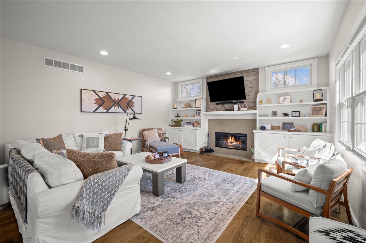 5553 Hidden Pond Lane, Sawyer, MI, 49125