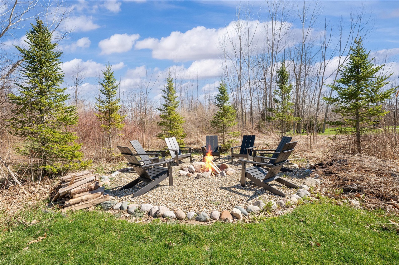 5553 Hidden Pond Lane, Sawyer, MI, 49125