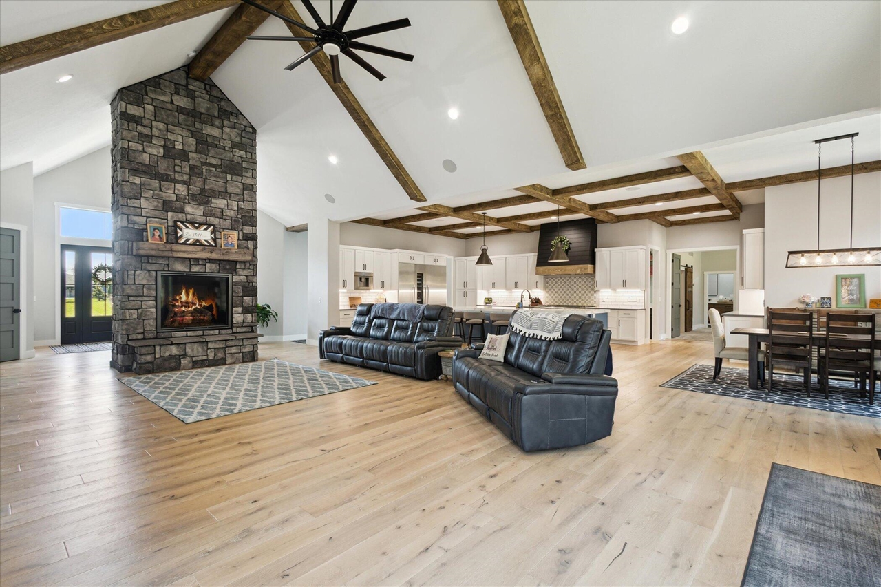 32170 Bent Oak Trail, Niles, MI, 49120-5007