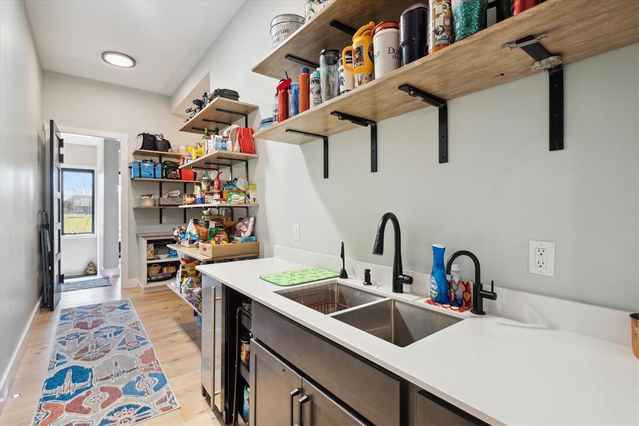 32170 Bent Oak Trail, Niles, MI, 49120-5007