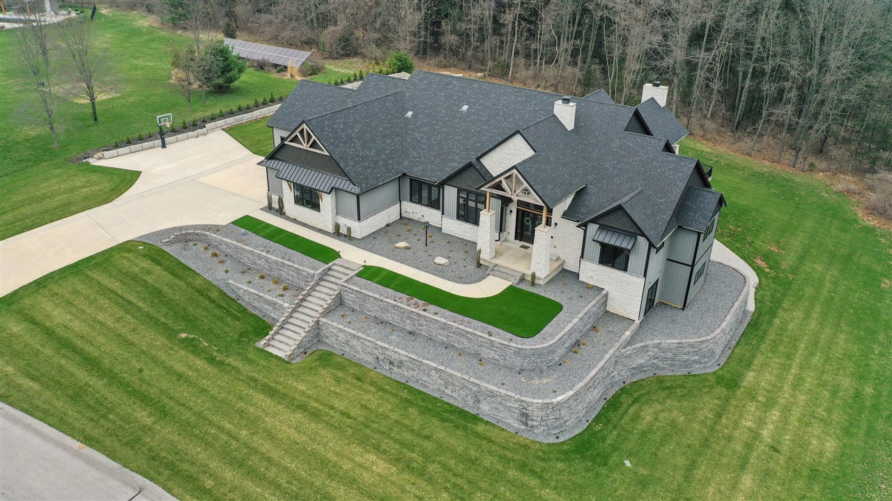 32170 Bent Oak Trail, Niles, MI, 49120-5007