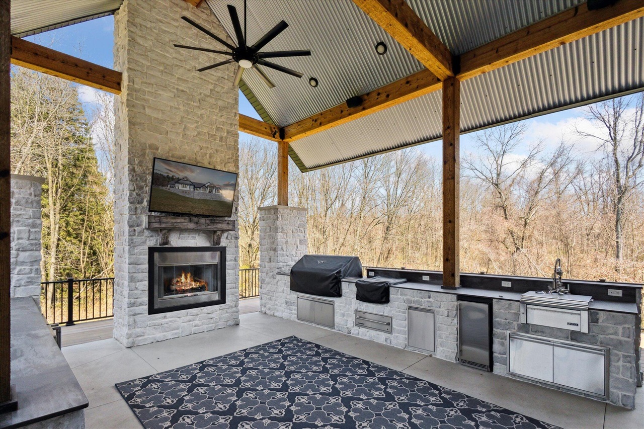 32170 Bent Oak Trail, Niles, MI, 49120-5007