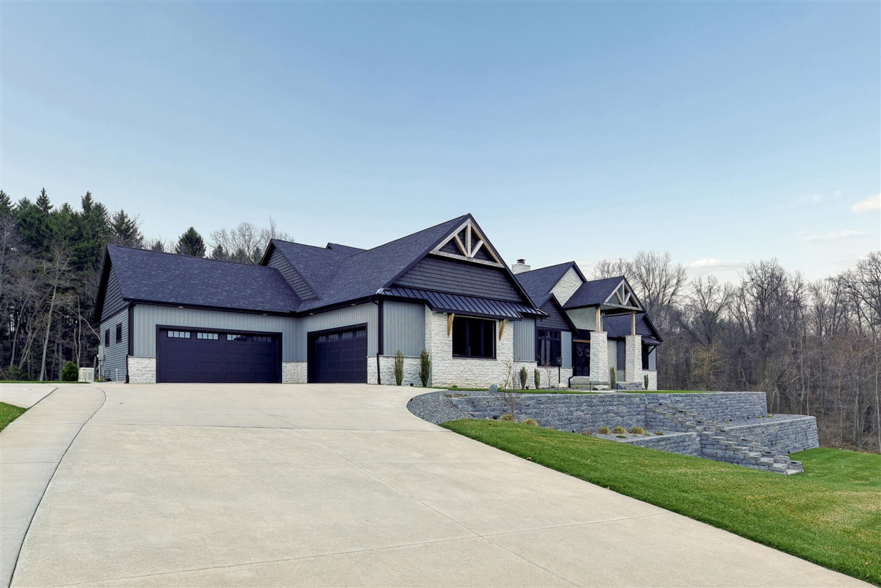 32170 Bent Oak Trail, Niles, MI, 49120-5007