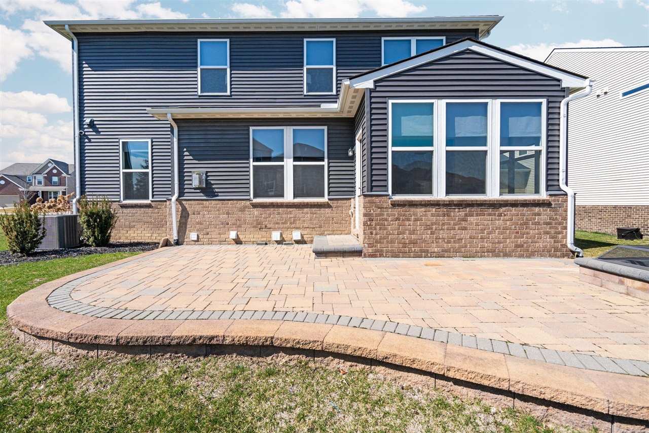 551 Wishing Tree Lane, Ann Arbor, MI, 48108-2839