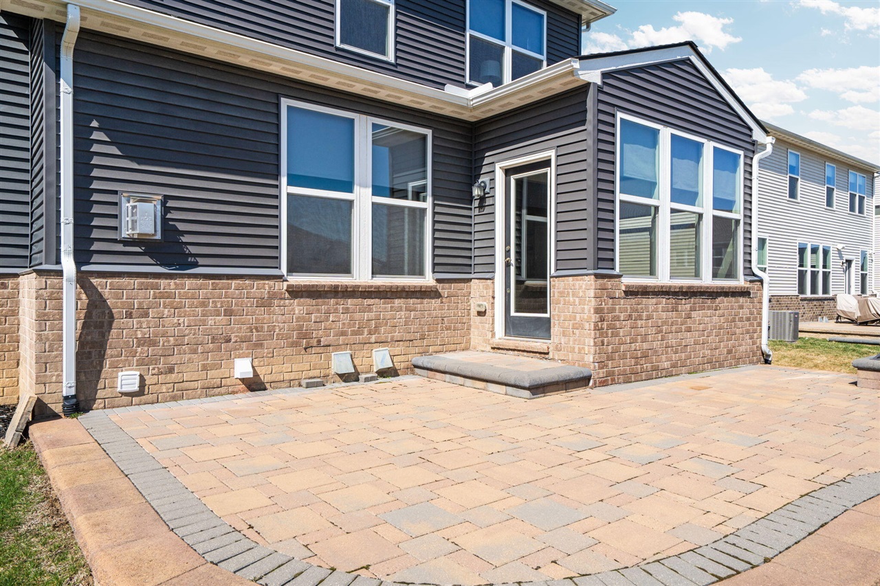 551 Wishing Tree Lane, Ann Arbor, MI, 48108-2839