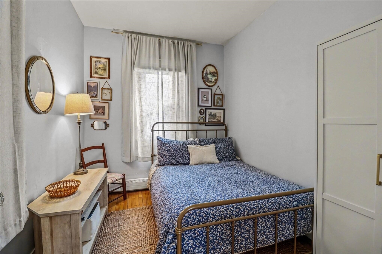 819 E Loomis Street, Ludington, MI, 49431-2218