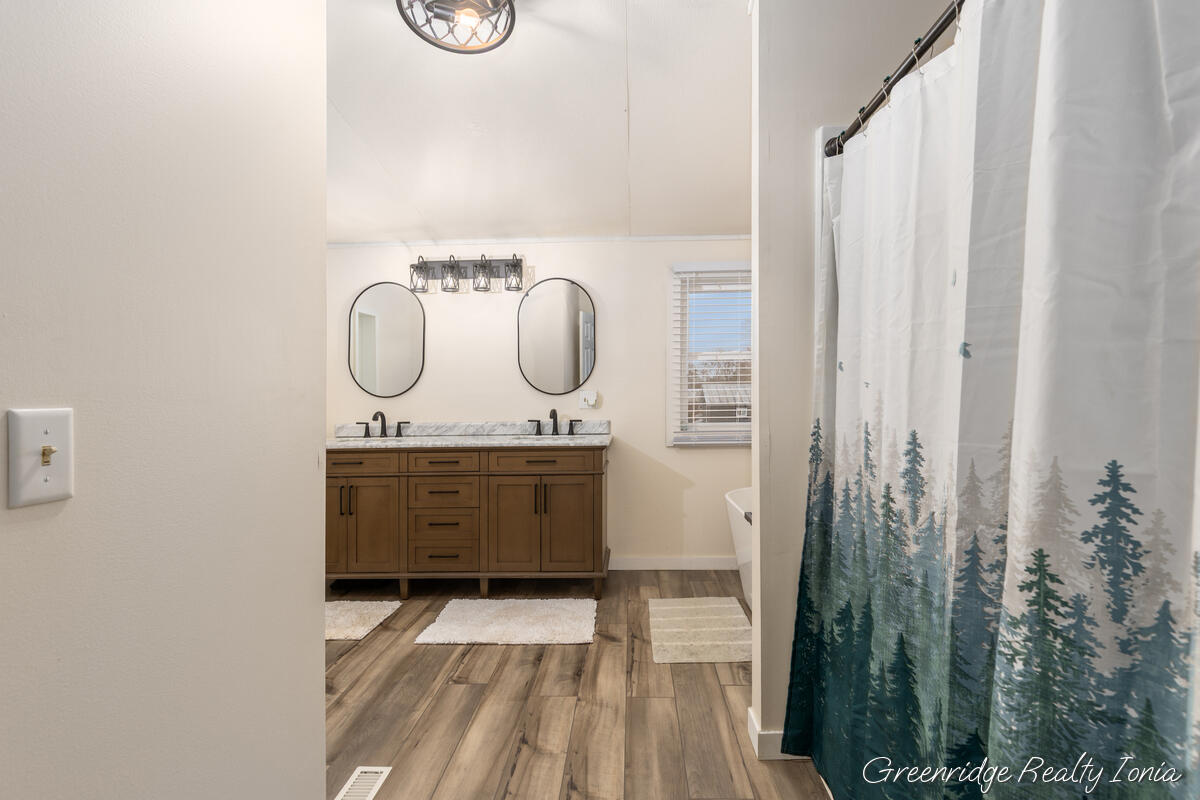 402 Liberty Street, Muir, MI, 48860-9770